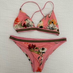 H&M Pink Bikini Set 🌸 – Size 6 Top / Size 8 Bottom